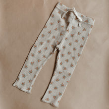 Load image into Gallery viewer, Floral Waffle Leggings (beige)
